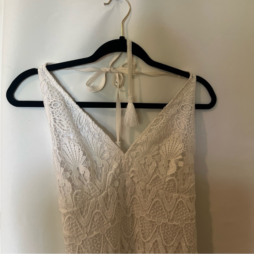 Stunning Long White Lace Halter Dress M - Fully Lined